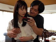 喜歡的未婚夫哥哥是以前曾經持續侵犯我的跟蹤狂 楓可憐