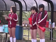 集訓中3名獻身的女子 鶴田香奈 淺倉愛 南菜菜